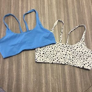 Vuori Sports Bras Bundle size Large